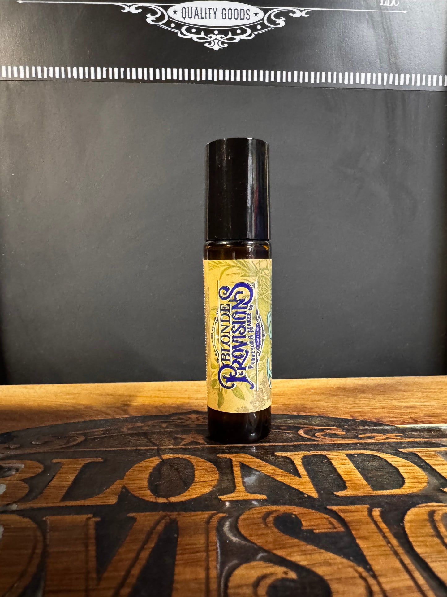 BLONDE PROVISIONS Age-Defying Peptide Powerhouse Serum – Hemp, Cherry & Botanical Blend